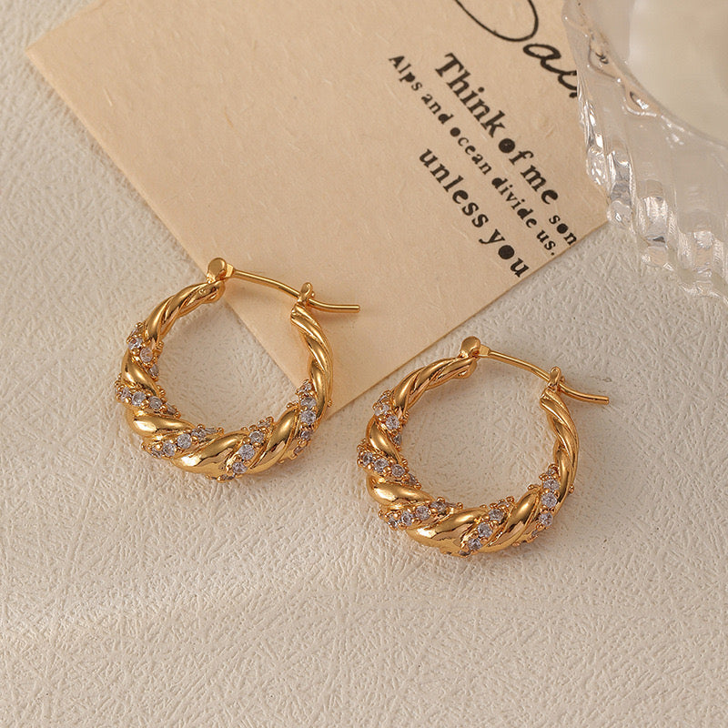 Tarandus Earrings | 18k Rose Gold Plated